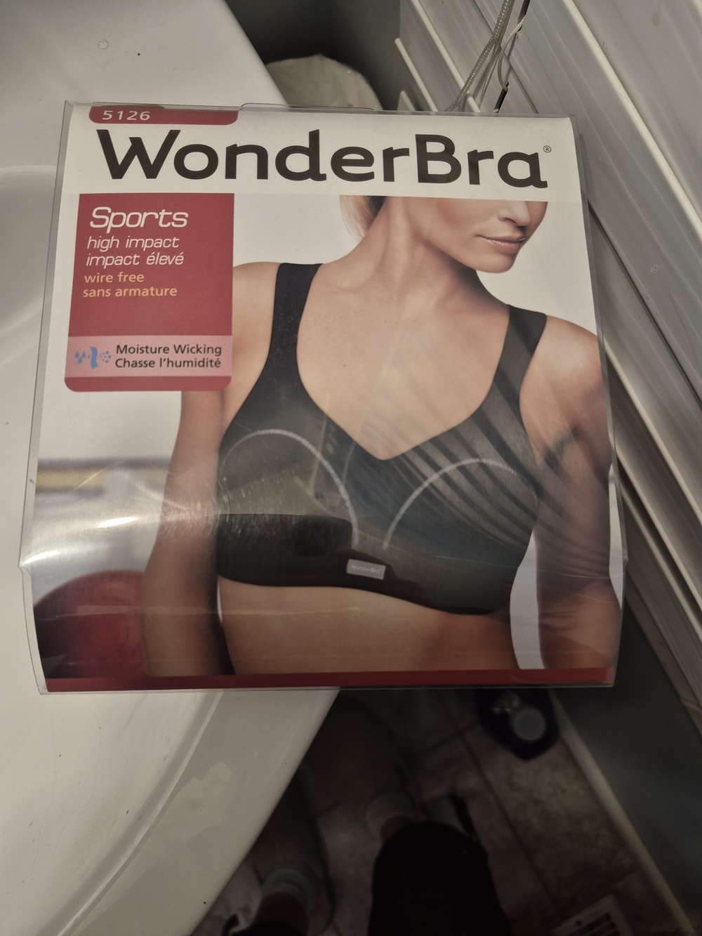 WonderBra Black High-Impact Wire-Free Sports Bra Black 34C